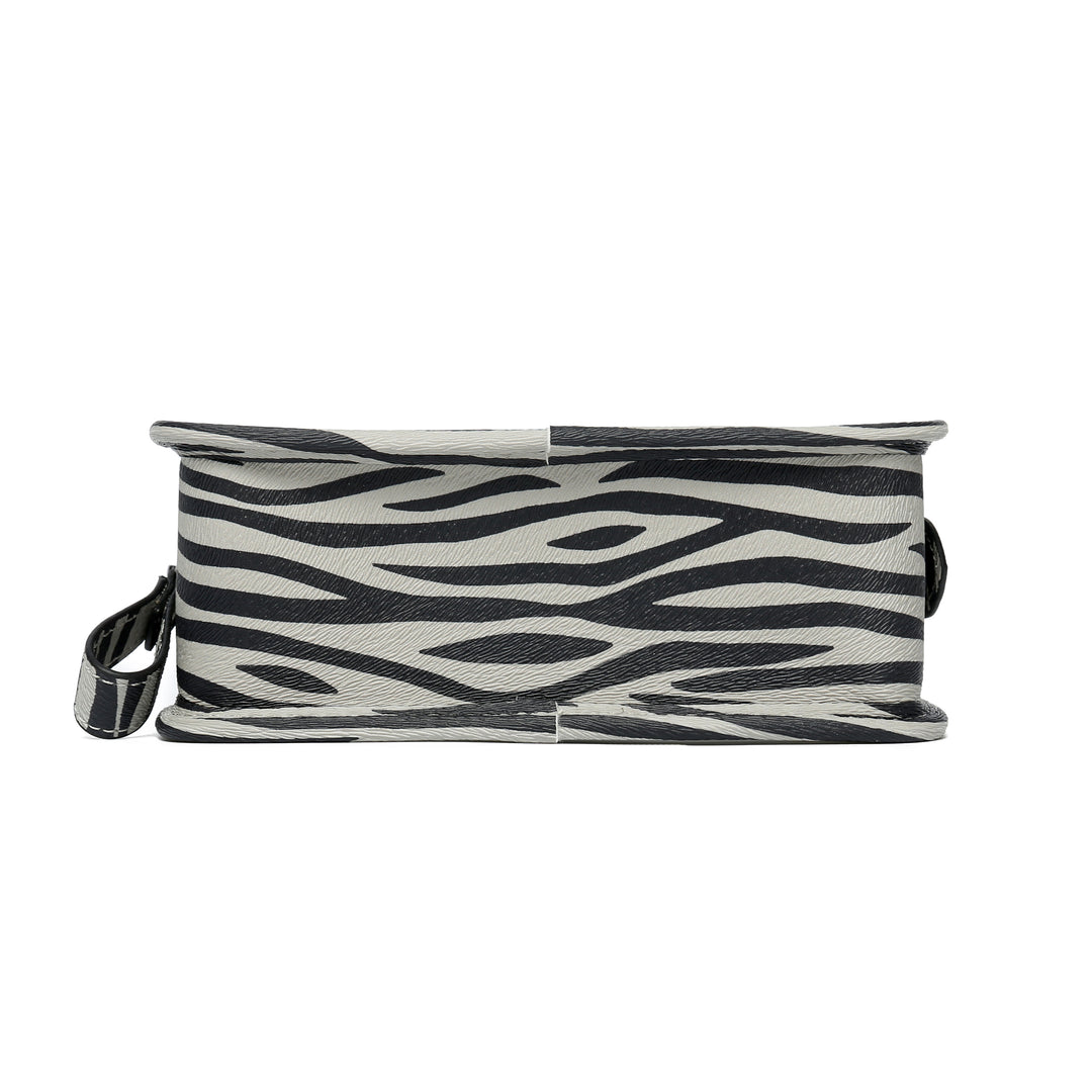 grey-zebra