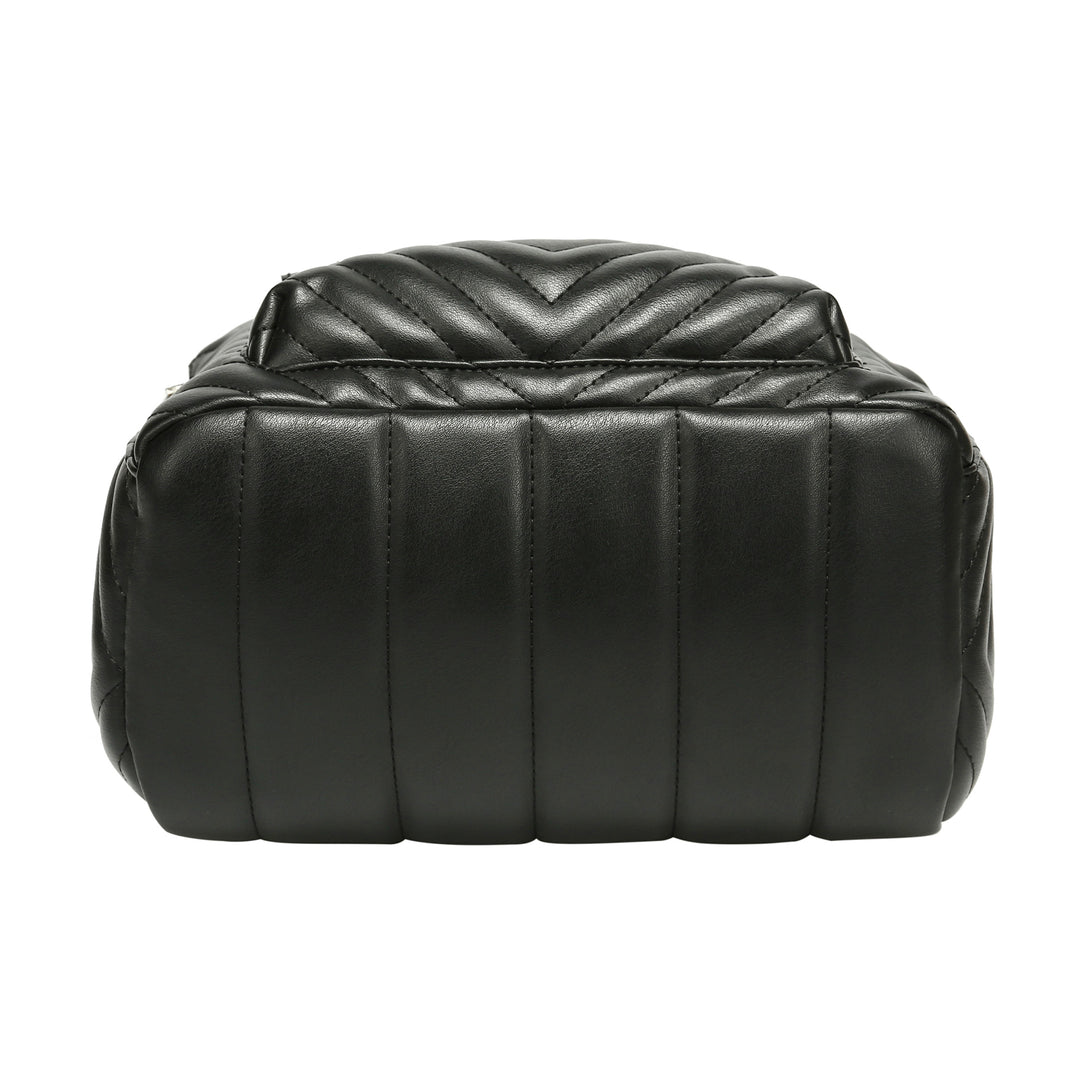 black-quilted