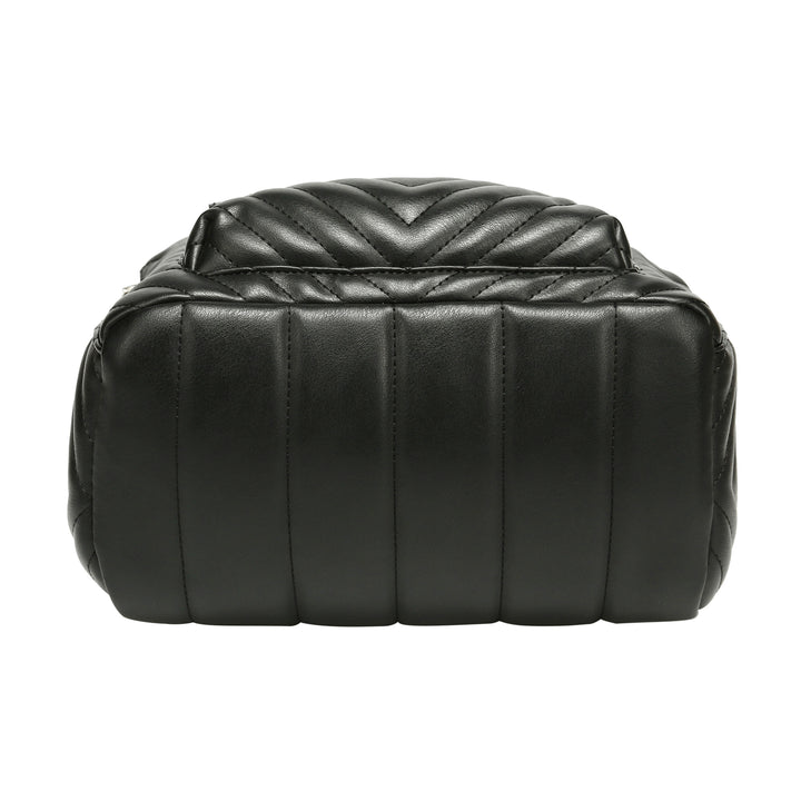 black-quilted