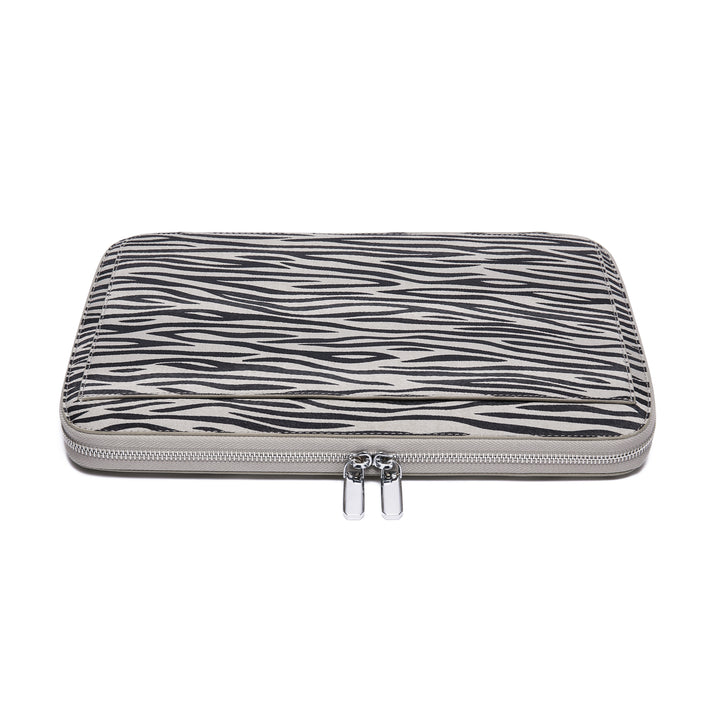 grey-zebra
