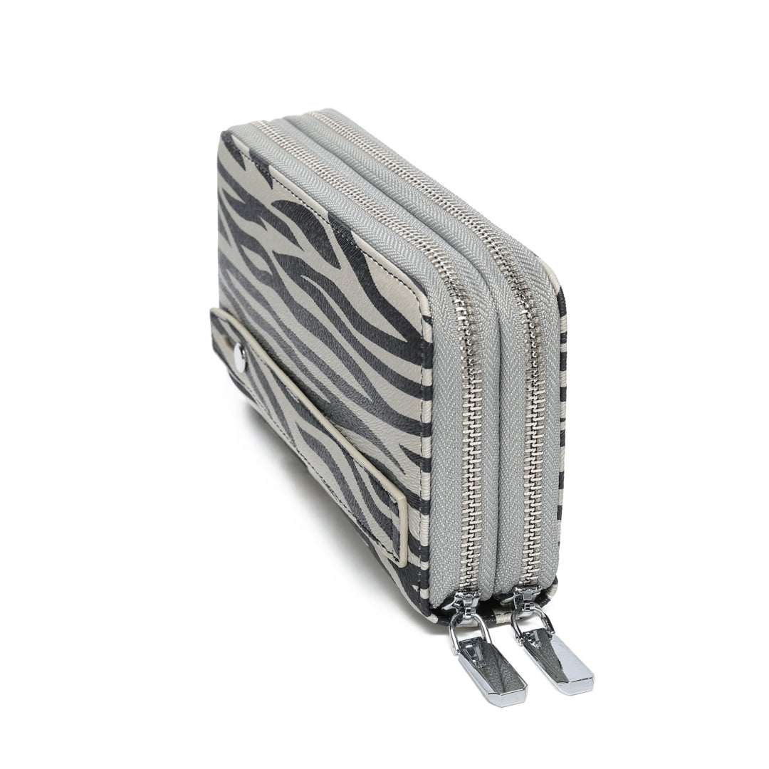 grey-zebra